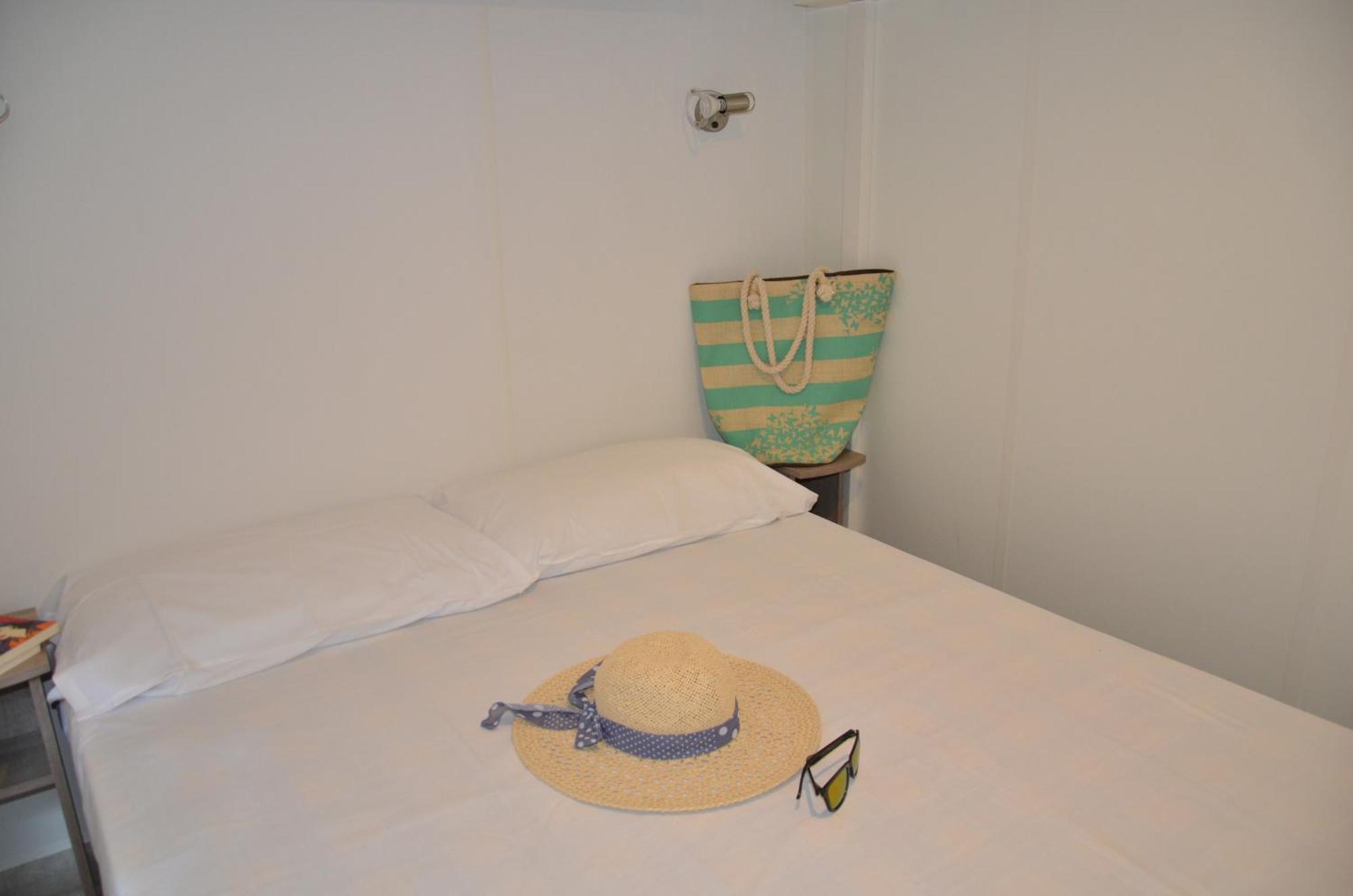 Happy Camp Mobile Homes In Castello Camping & Summer Resort เนโอสมาร์มาราส ภายนอก รูปภาพ