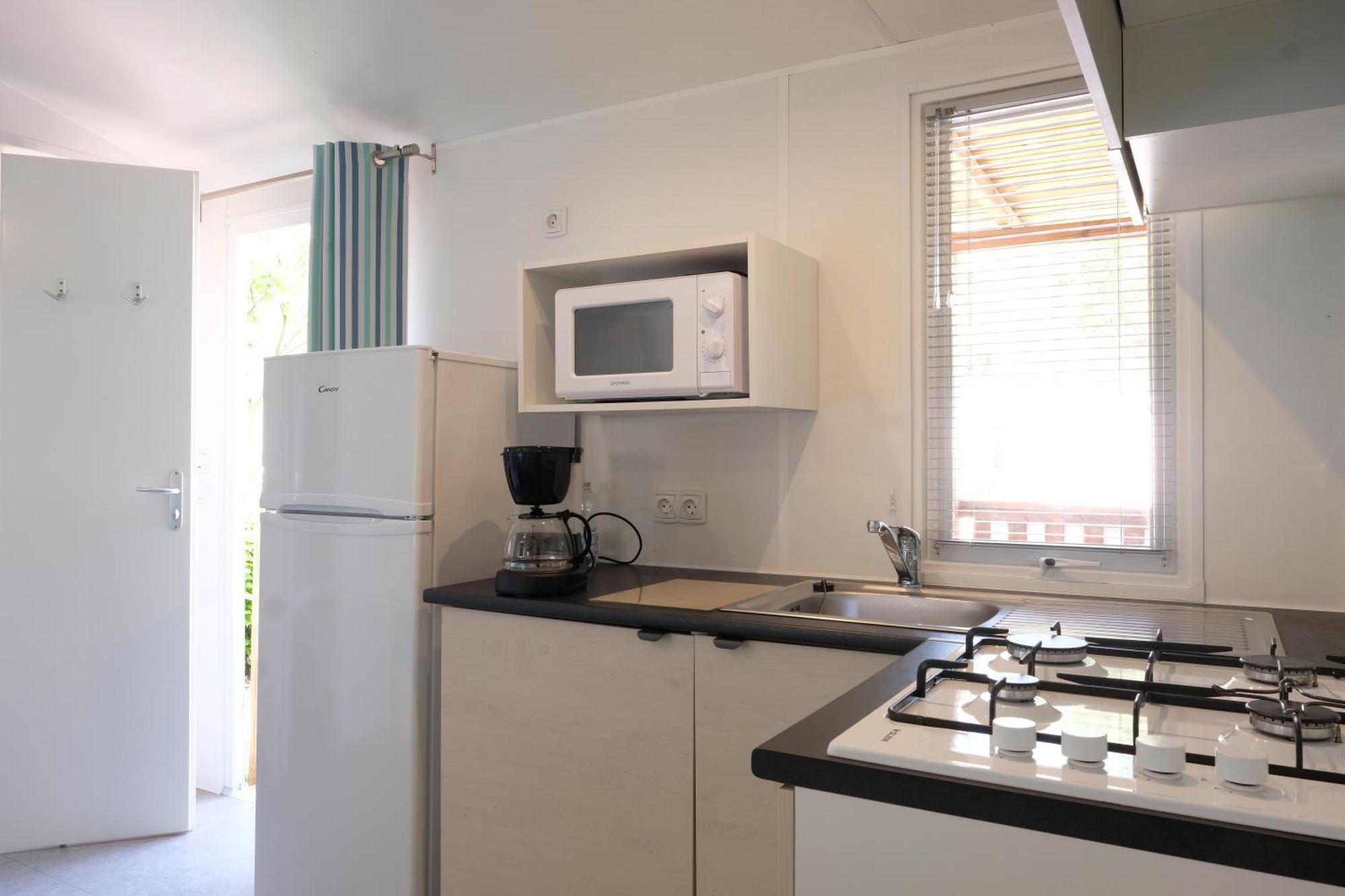 Happy Camp Mobile Homes In Castello Camping & Summer Resort เนโอสมาร์มาราส ภายนอก รูปภาพ
