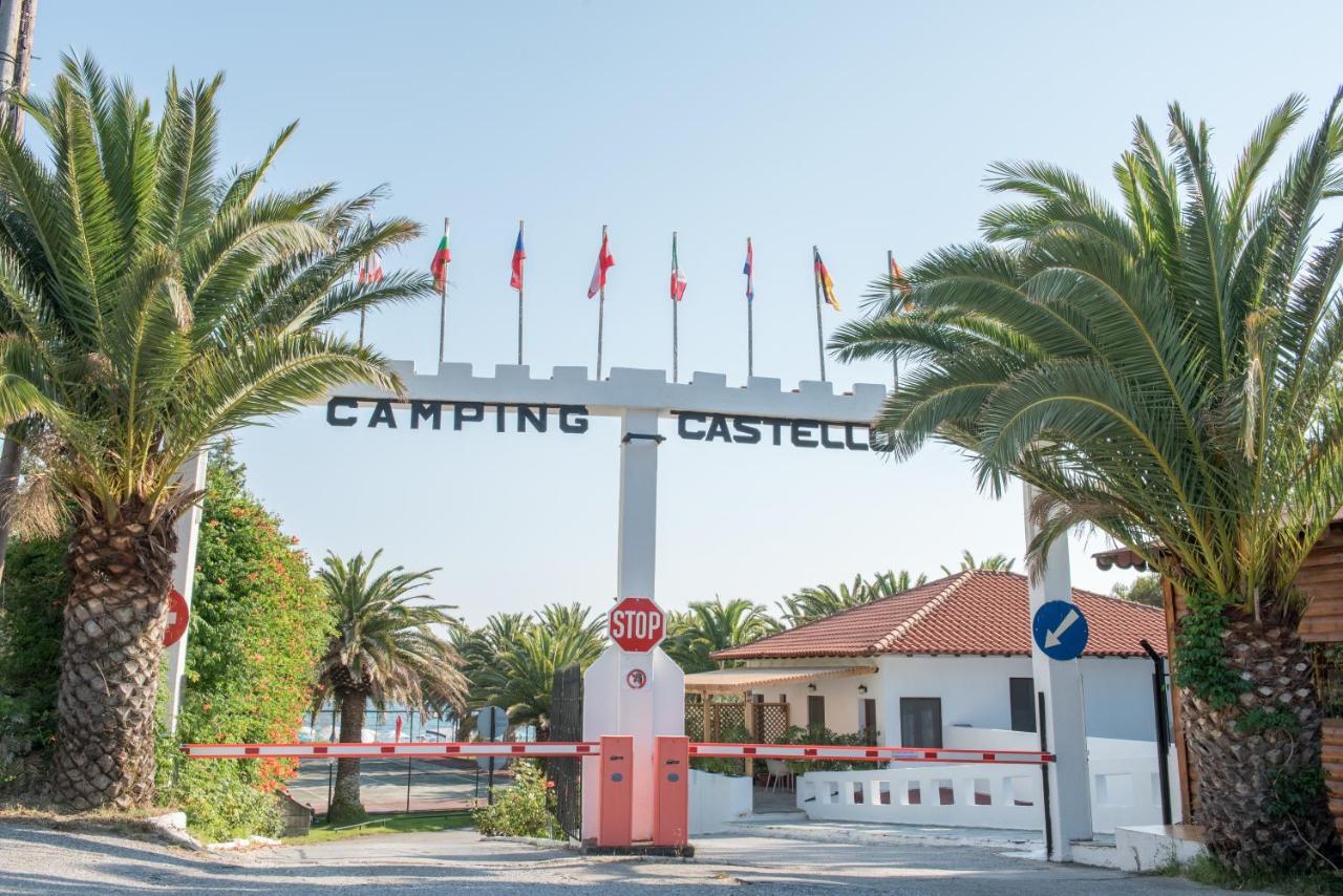 Happy Camp Mobile Homes In Castello Camping & Summer Resort เนโอสมาร์มาราส ภายนอก รูปภาพ